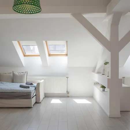 Apartment High Light *